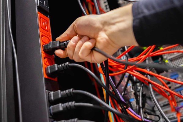 Câble HDMI : le câble indispensable pour un transfert de données à haute vitesse